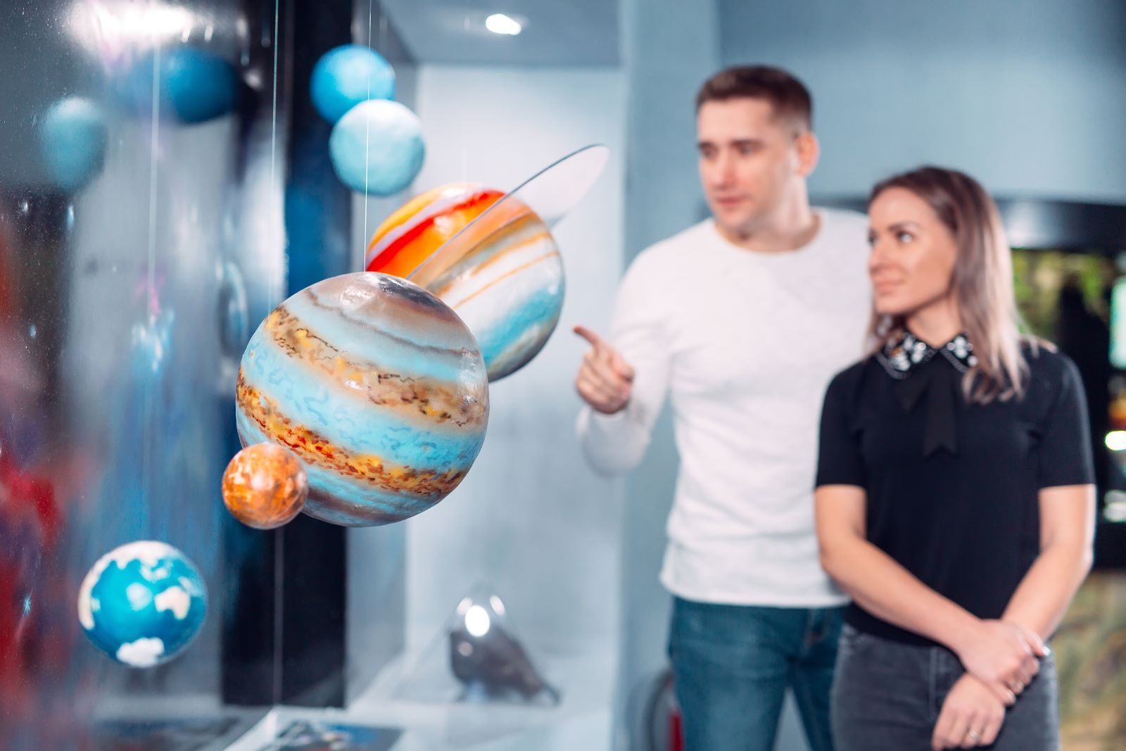 couple browsing models of planets