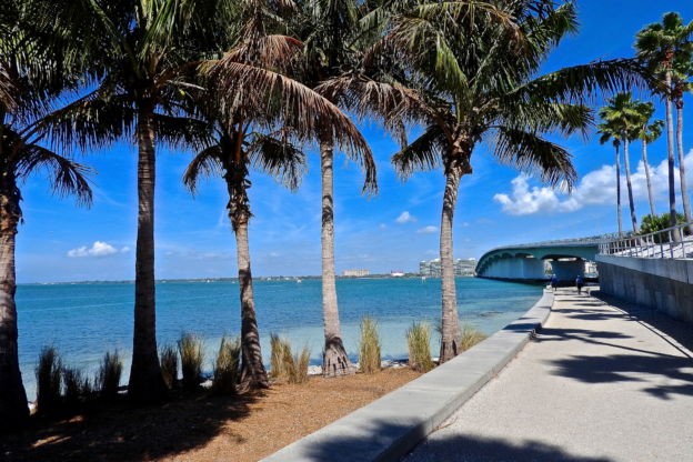 Why Book Your Lido Key Vacation Rental Direct?